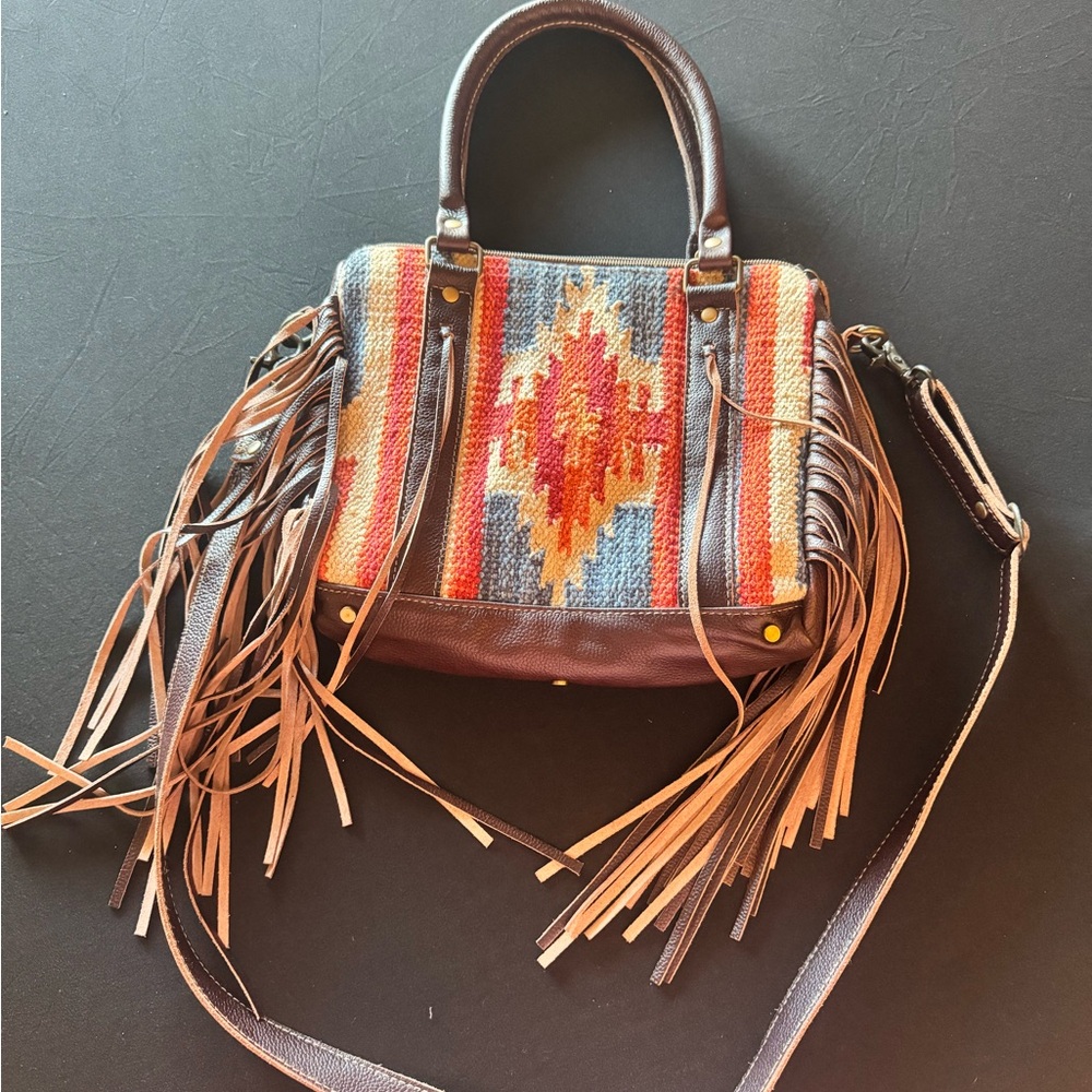 Myra WesternBohemian Genuine Leather Fringe Concealed Carry Saddleblanket Purse